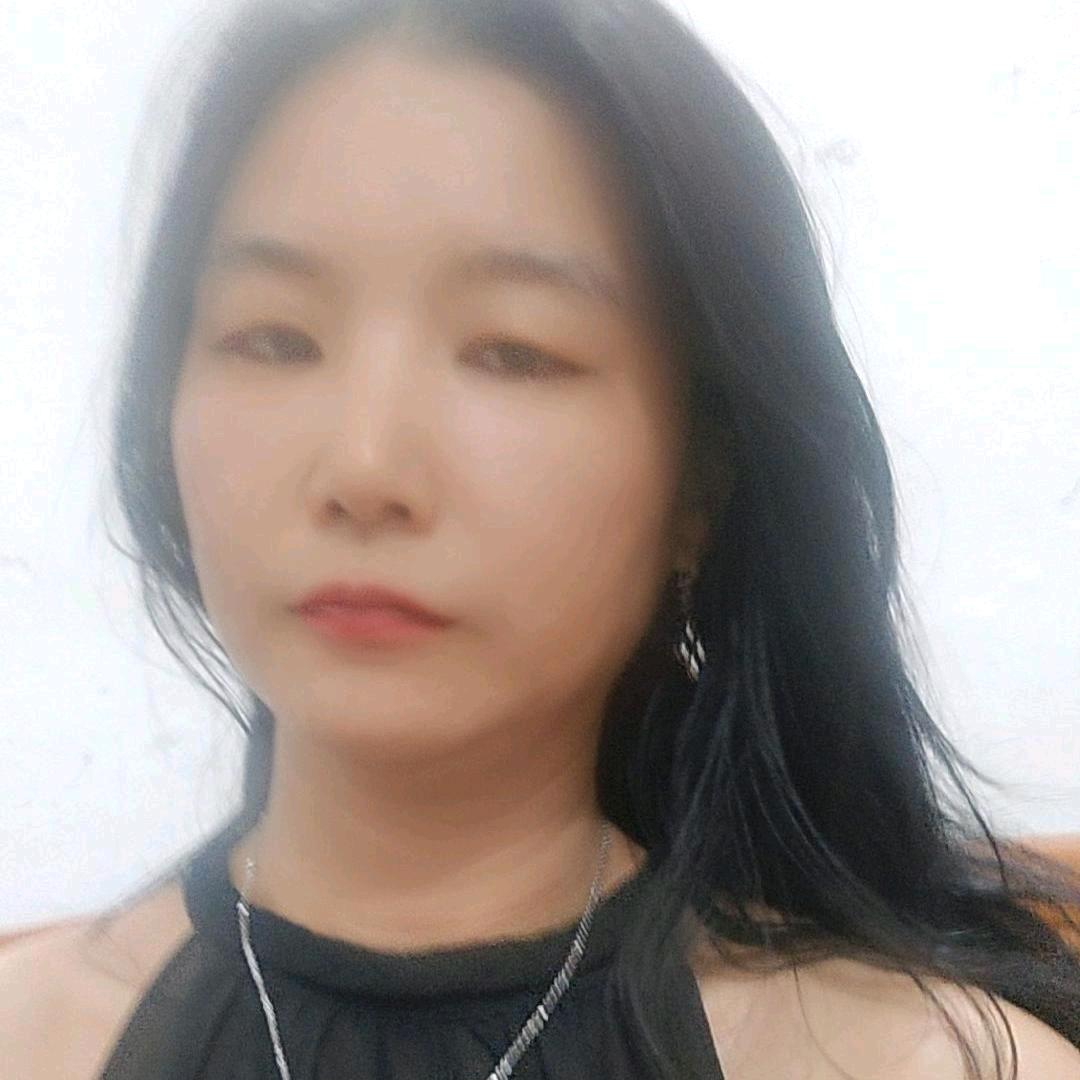 幸福快乐的妈咪