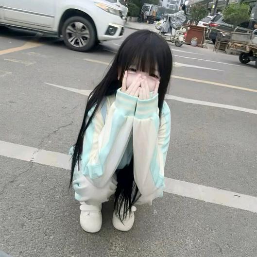 瞬月