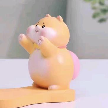 吃低保的老登运营