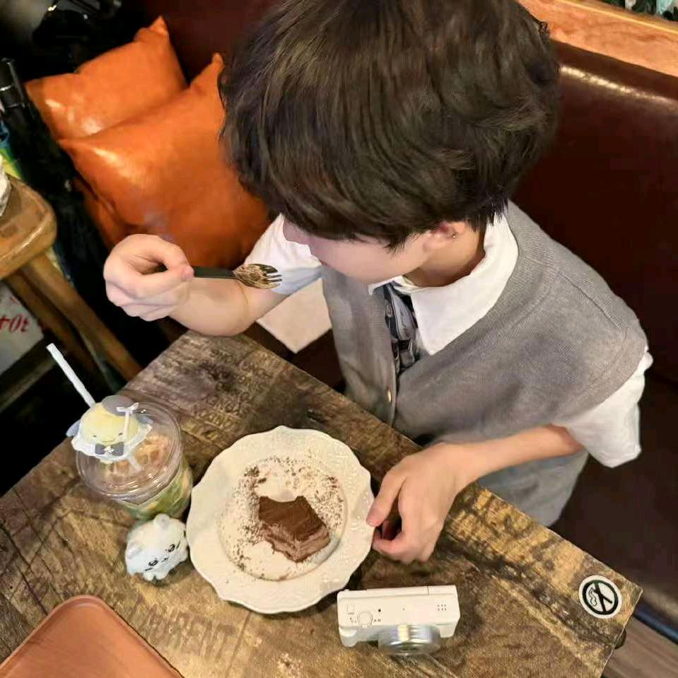 小娴是个小哭包