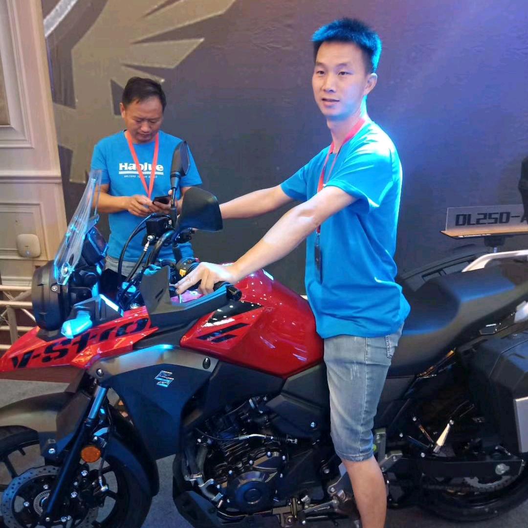 五峰铺（小艾）豪爵摩托.台铃电动车。