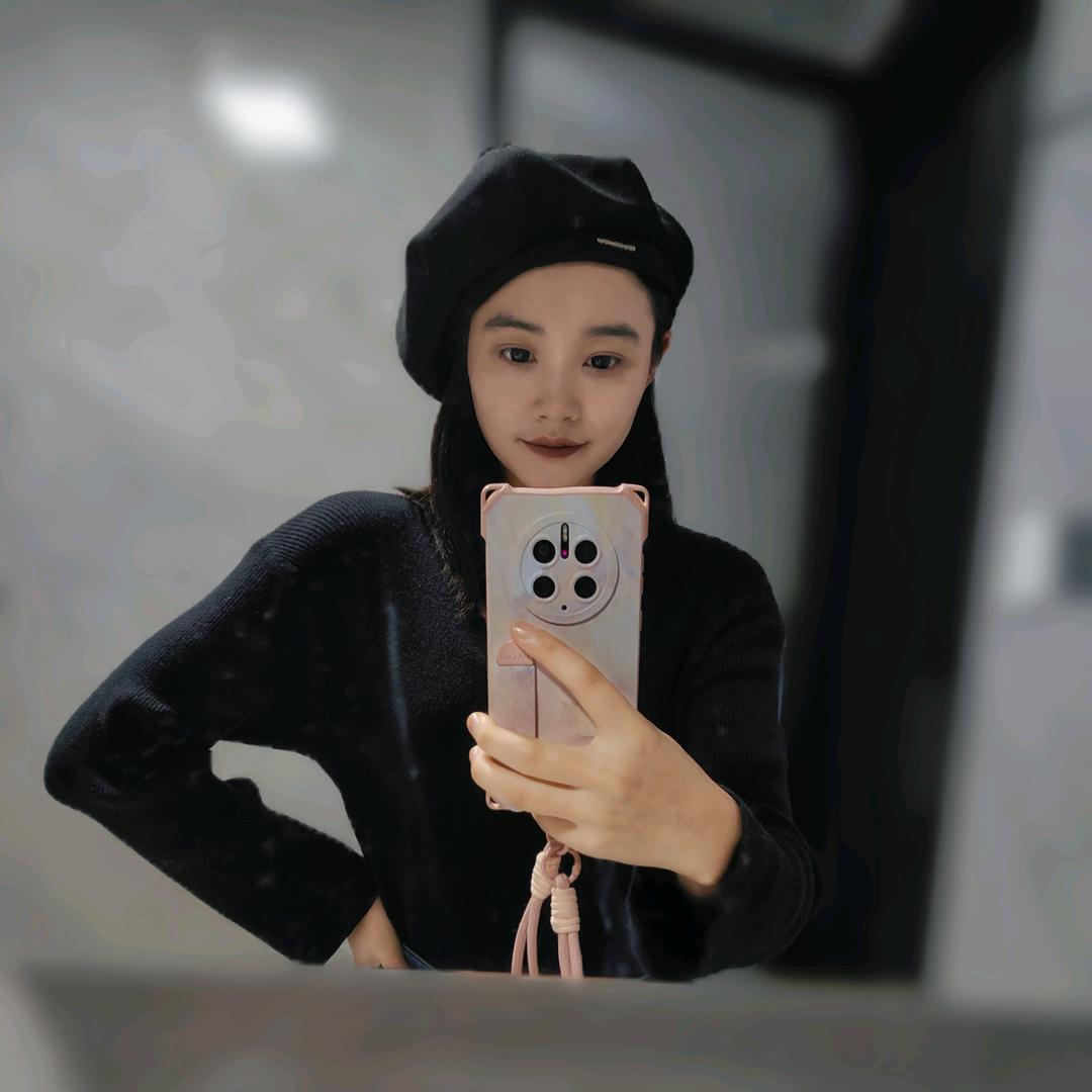 金怼怼.