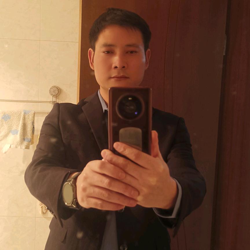 老板(ꐦÒ‸Ó看我