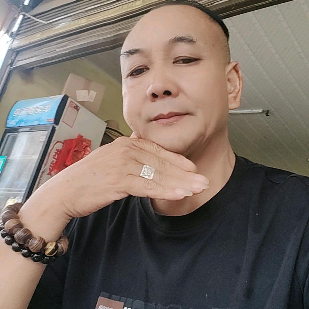 东兴混凝土段启彪