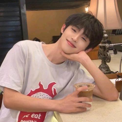 爱心丽，(离婚的)