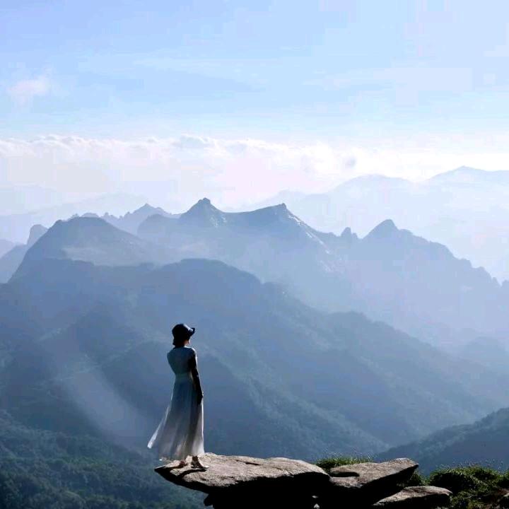 彝族傻丫头没故事