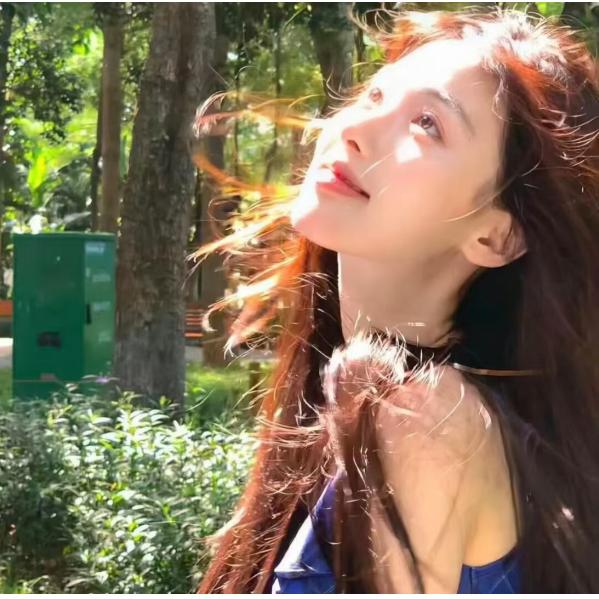 🌺财神爷的现女友