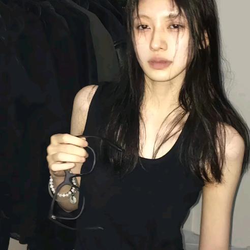 冷漠有洁癖的少爷对挑着粪担的我一见钟情