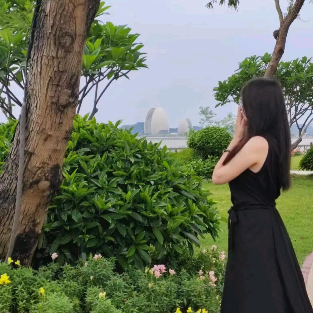 盈盈百货坊