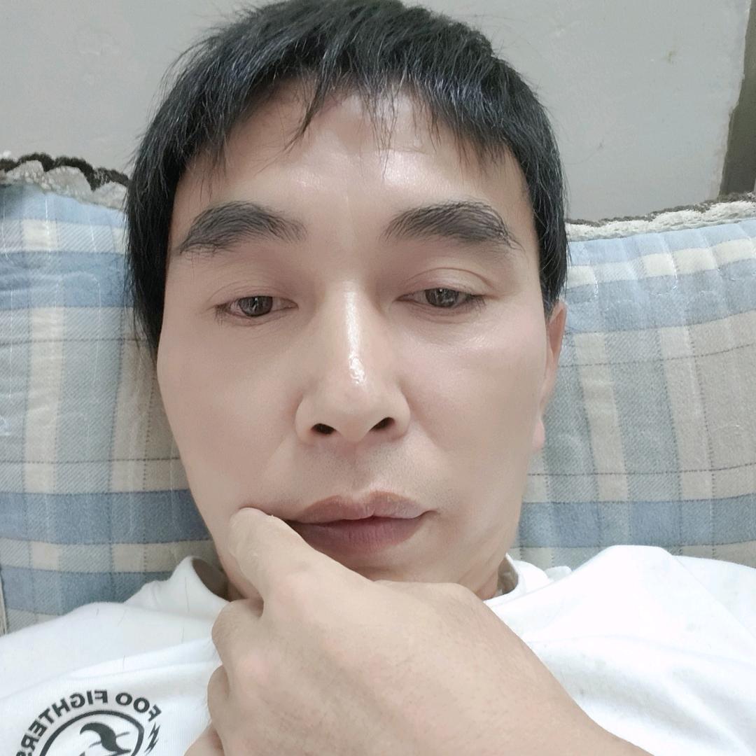 罗刚
