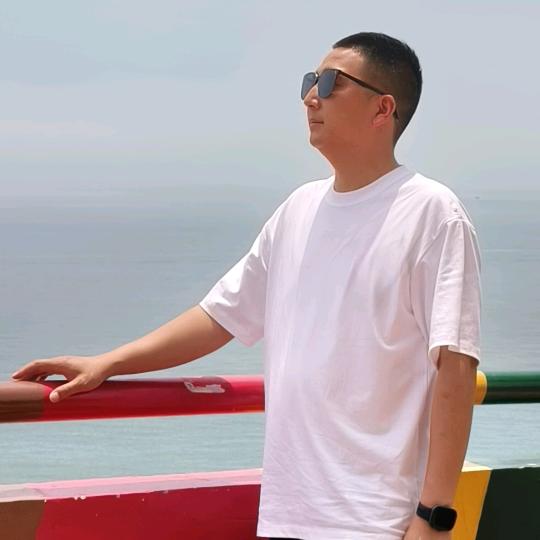 江油锦鹏驾校校长甘幸元