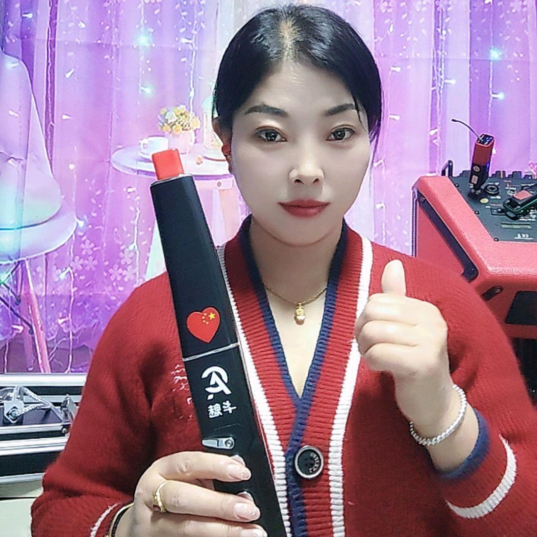 铿锵玫瑰