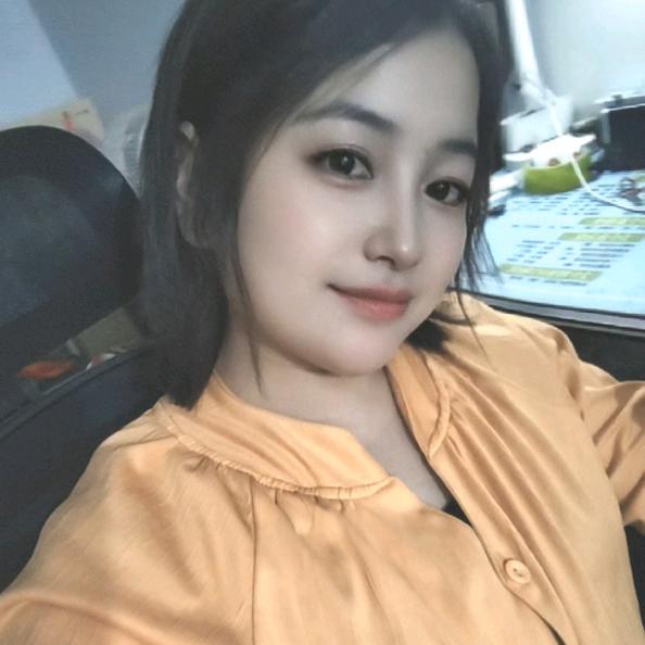 是桃桃吖
