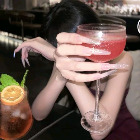 姜姜不喝酒