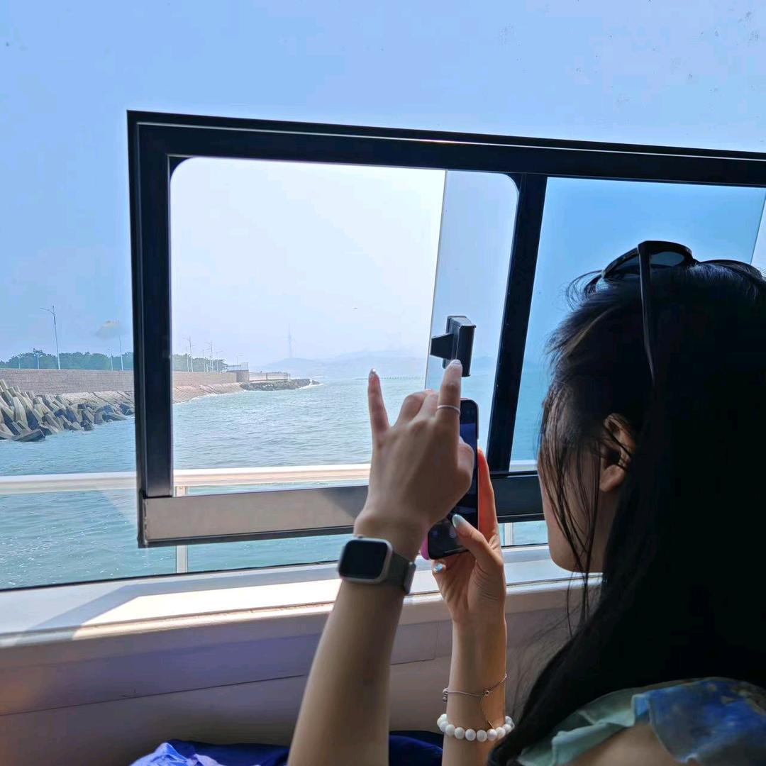 H电竞酒店（中坝地铁站店）