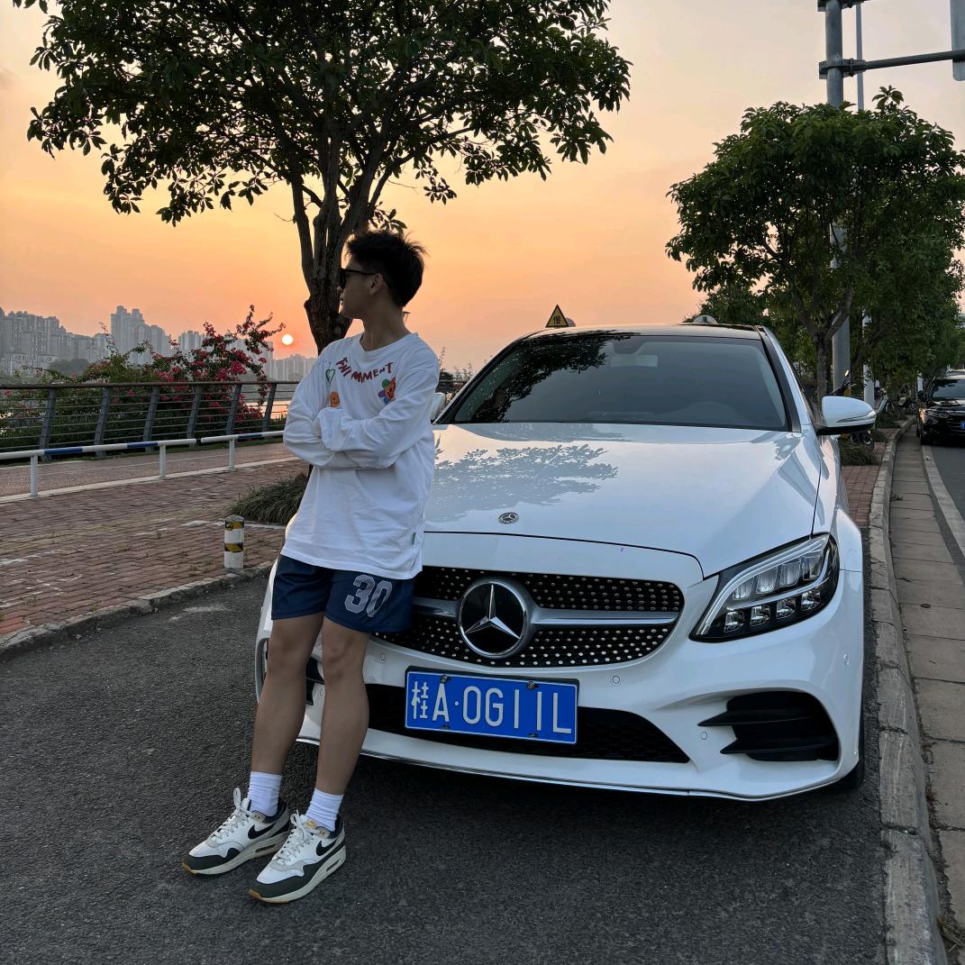 在南宁卖车的小王（车况透明）