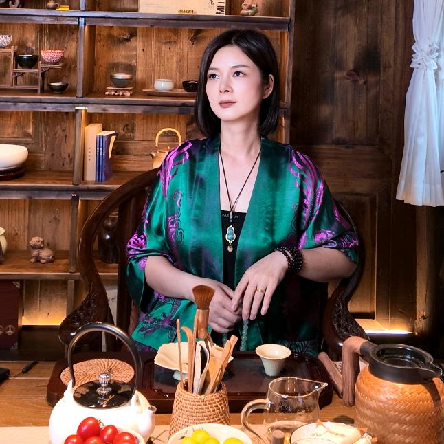 墨柚柚设计师品牌乐山店（程程）