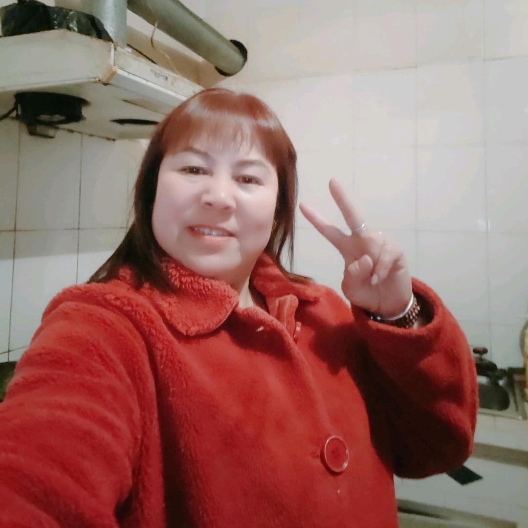 真善美，每天中午十二点开直播，