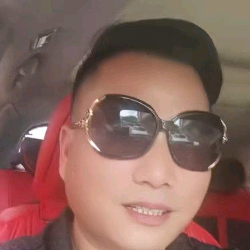 马尔明