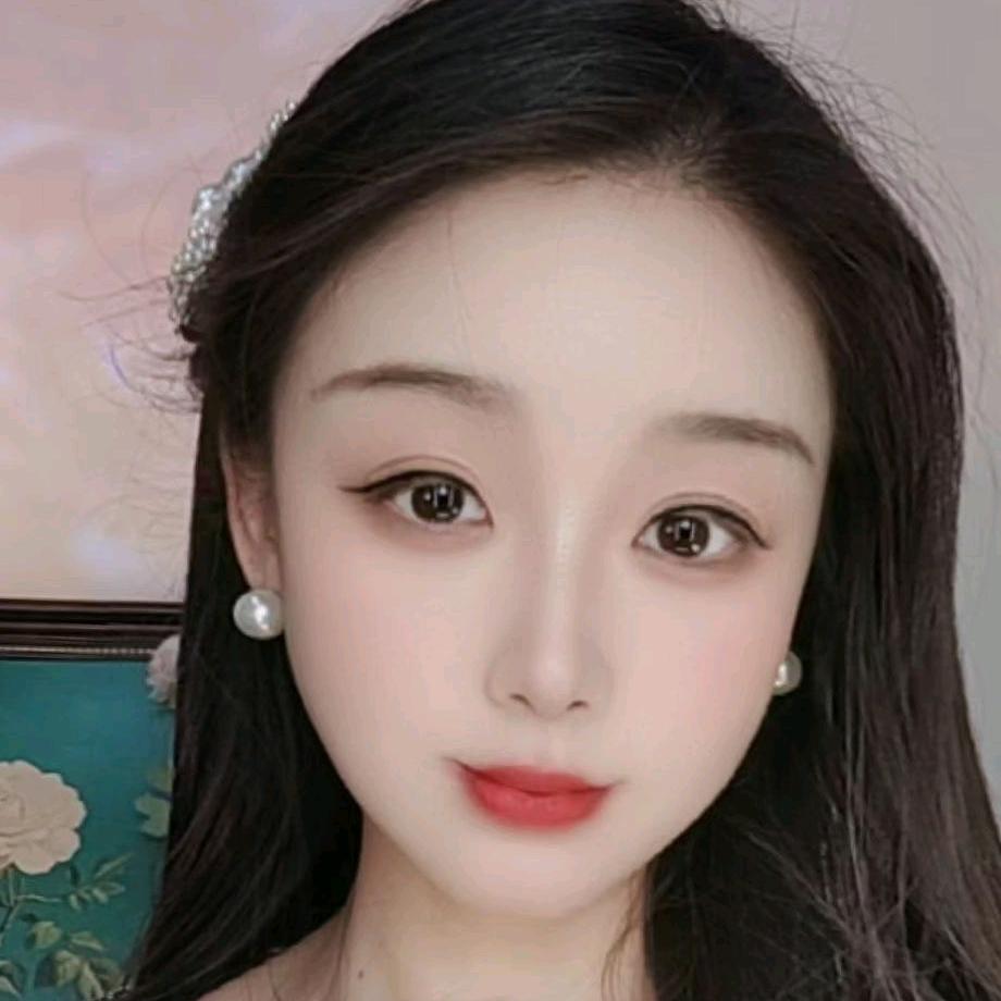 芊芊🌸