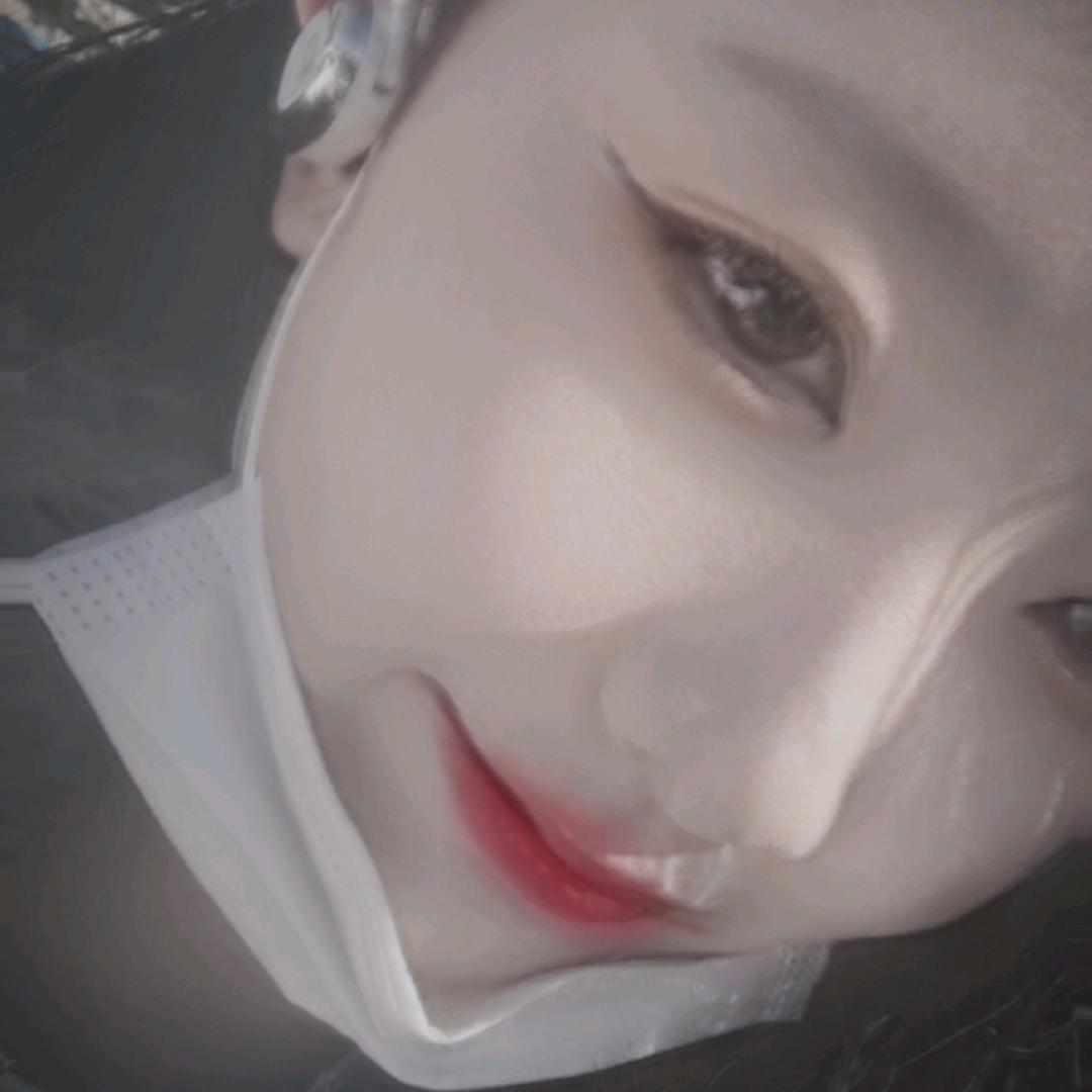 ཽ🧂小苦瓜ᵒᴺᴱ