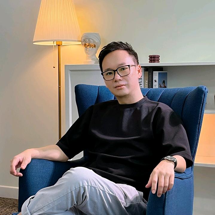 易马秦轩