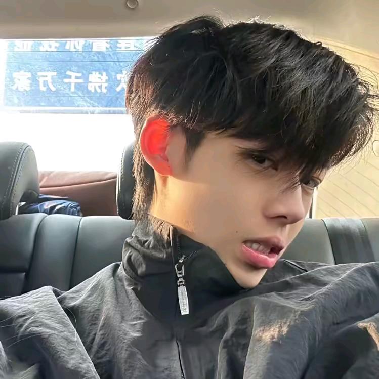 别偷我钥匙ovo