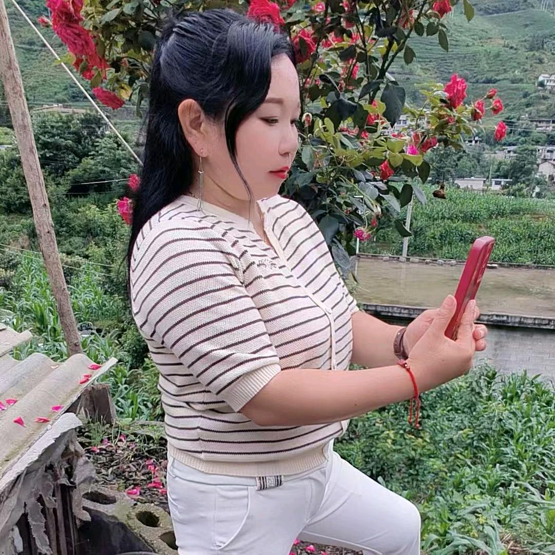 飞儿《》寻找未来