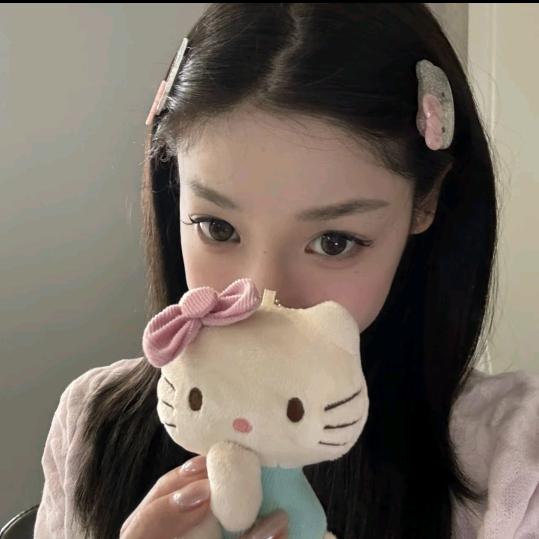 月上柳梢头：、