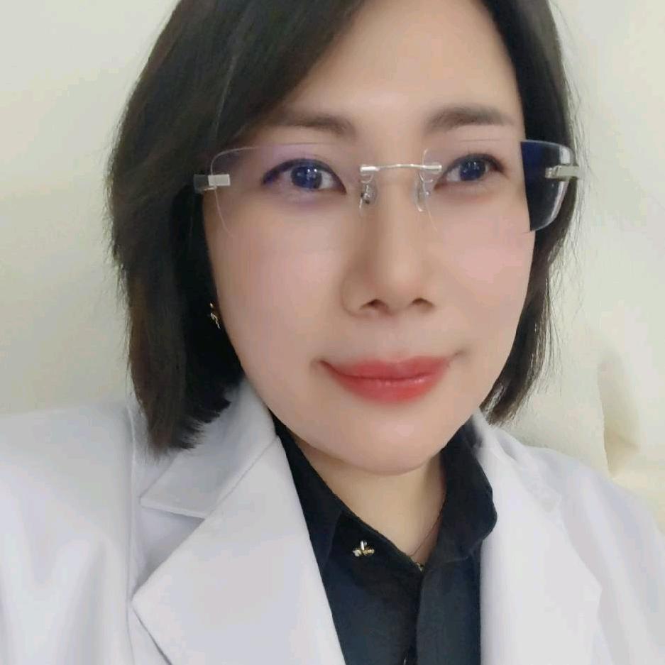 肌肤日记粉墨老师