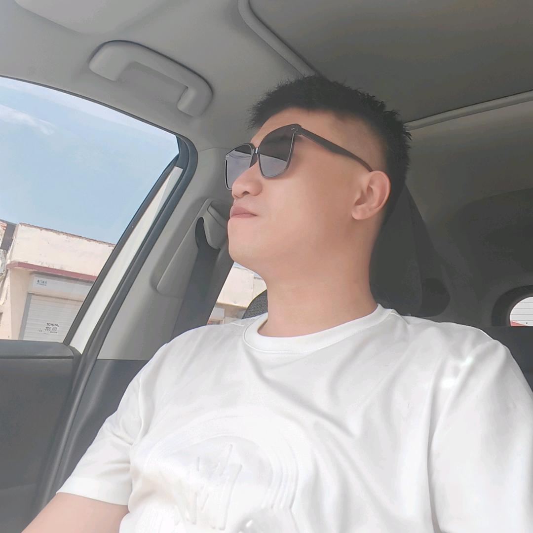 🍀𝑴𝒓.𝓖𝑒𝓃𝑔 ᥫᩣ