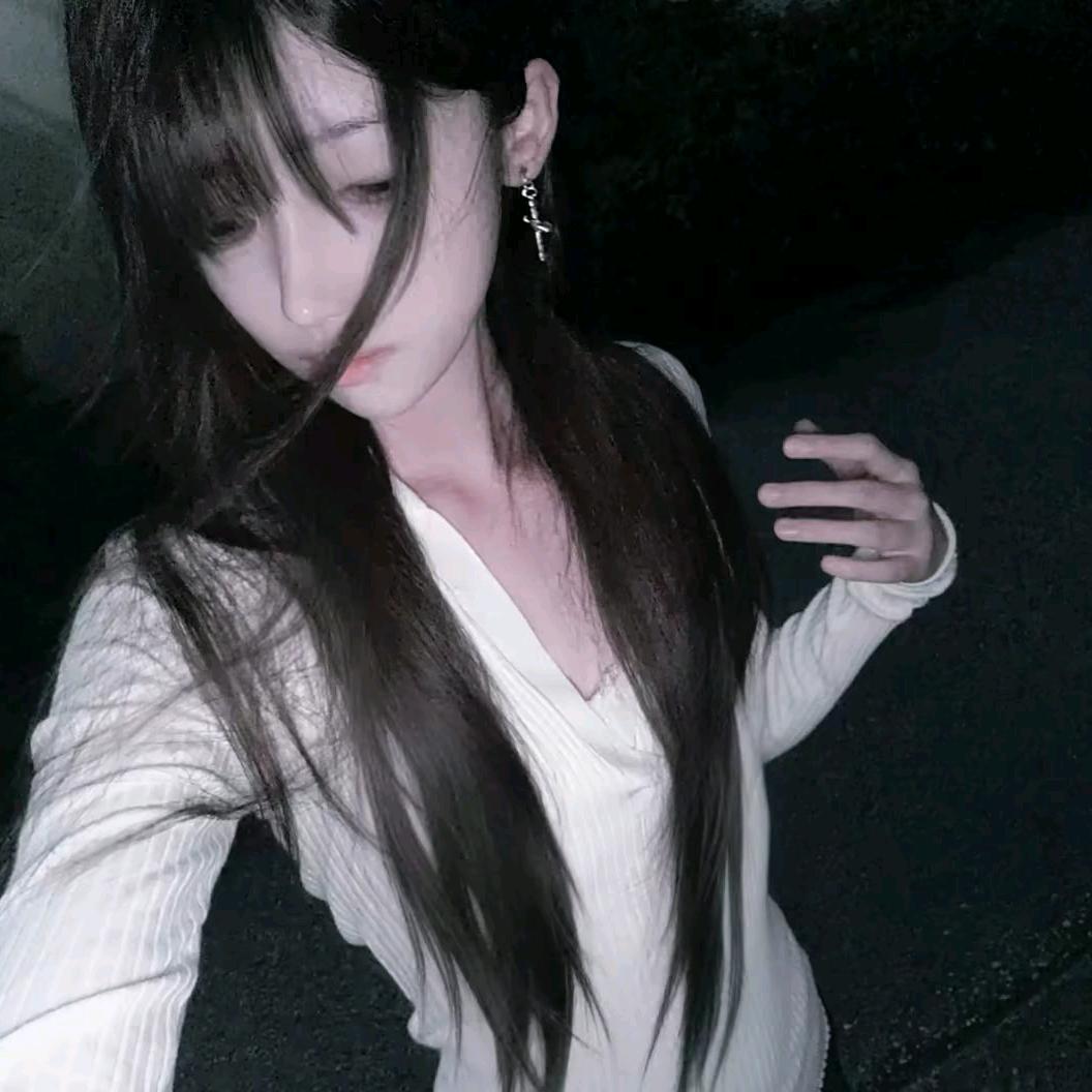 偷穿大人西装