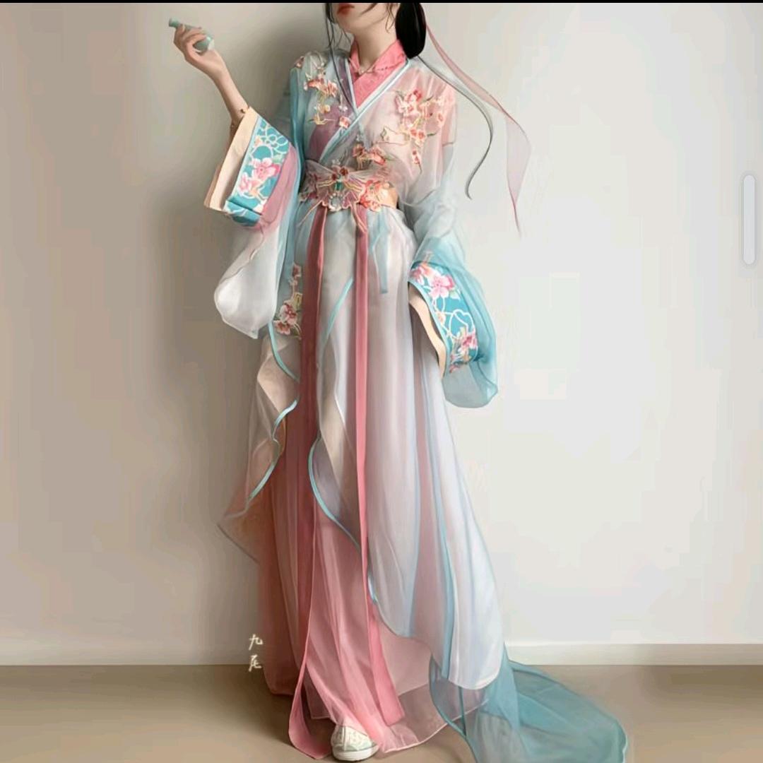 界首康美汉服古装体验馆