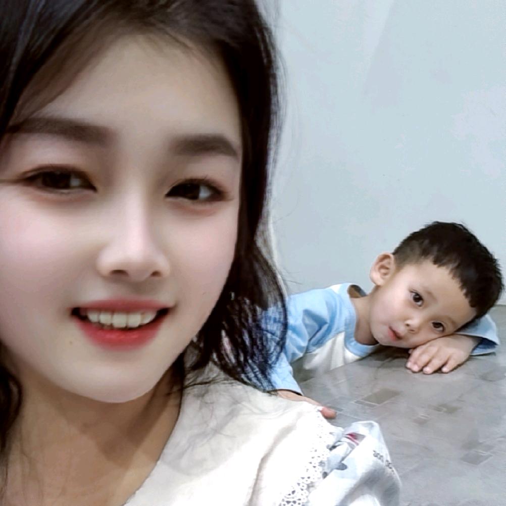 @臭臭和汤圆妈妈