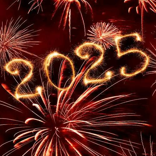 温文尔雅格外动人。