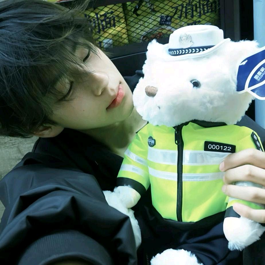 多次拒绝杨颖😆😆