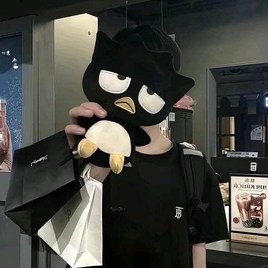 氼乚