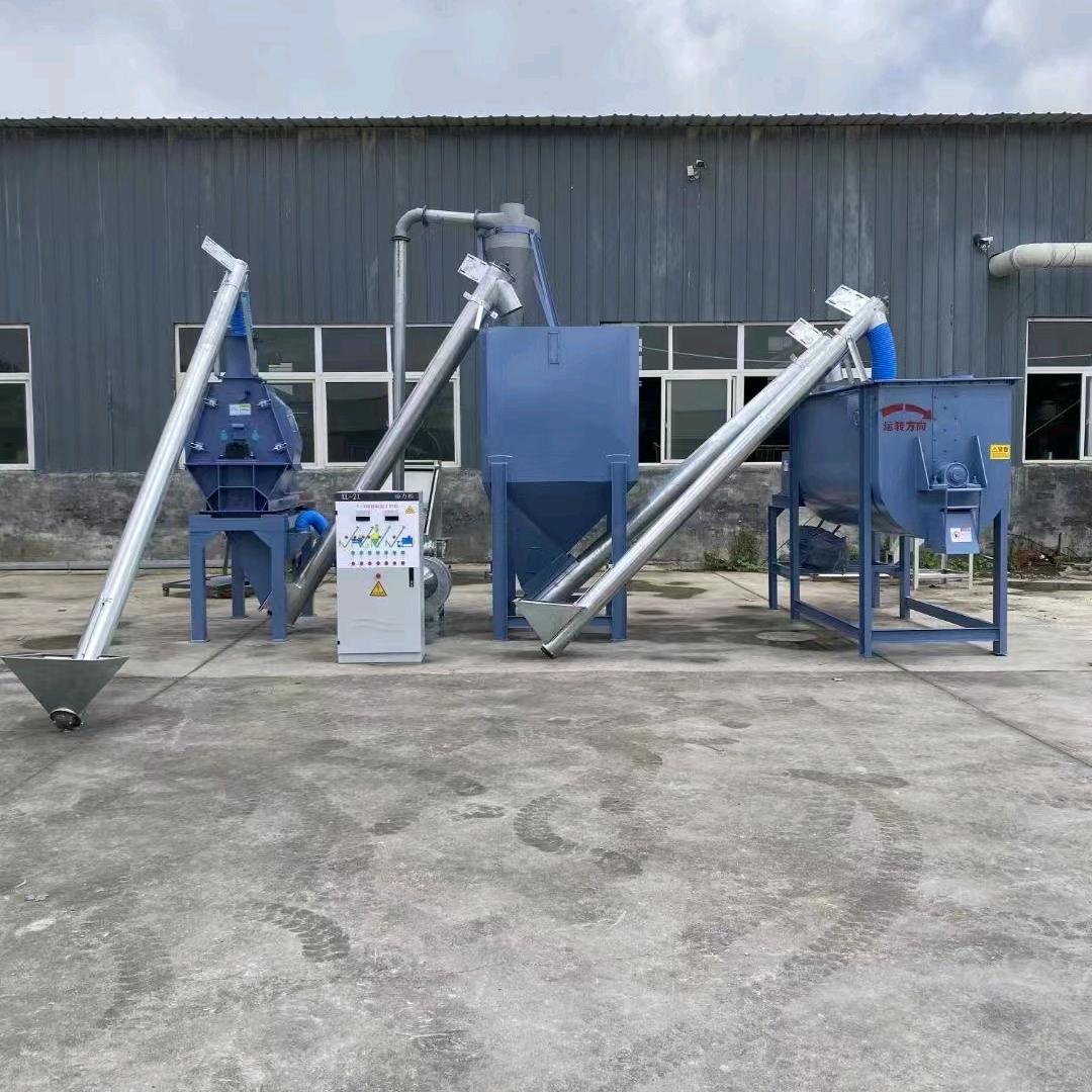 冠牧王娟饲料机械