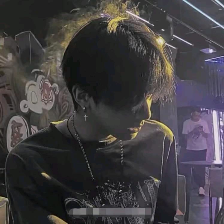 𝟮𝟰𝙆（游戏博主）（音乐博主）