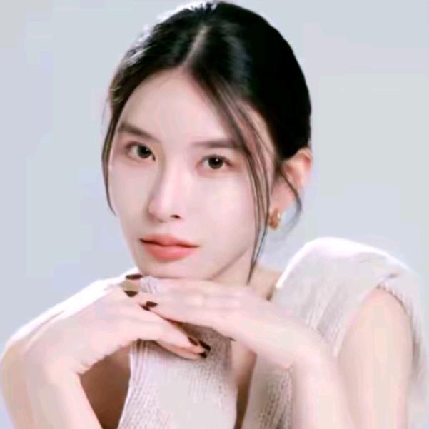 李星儿〔潮流穿搭〕