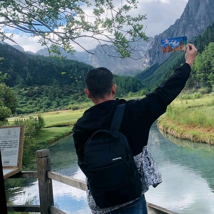 &- ̗̀(๑ᵔ⌔ᵔ๑)放开