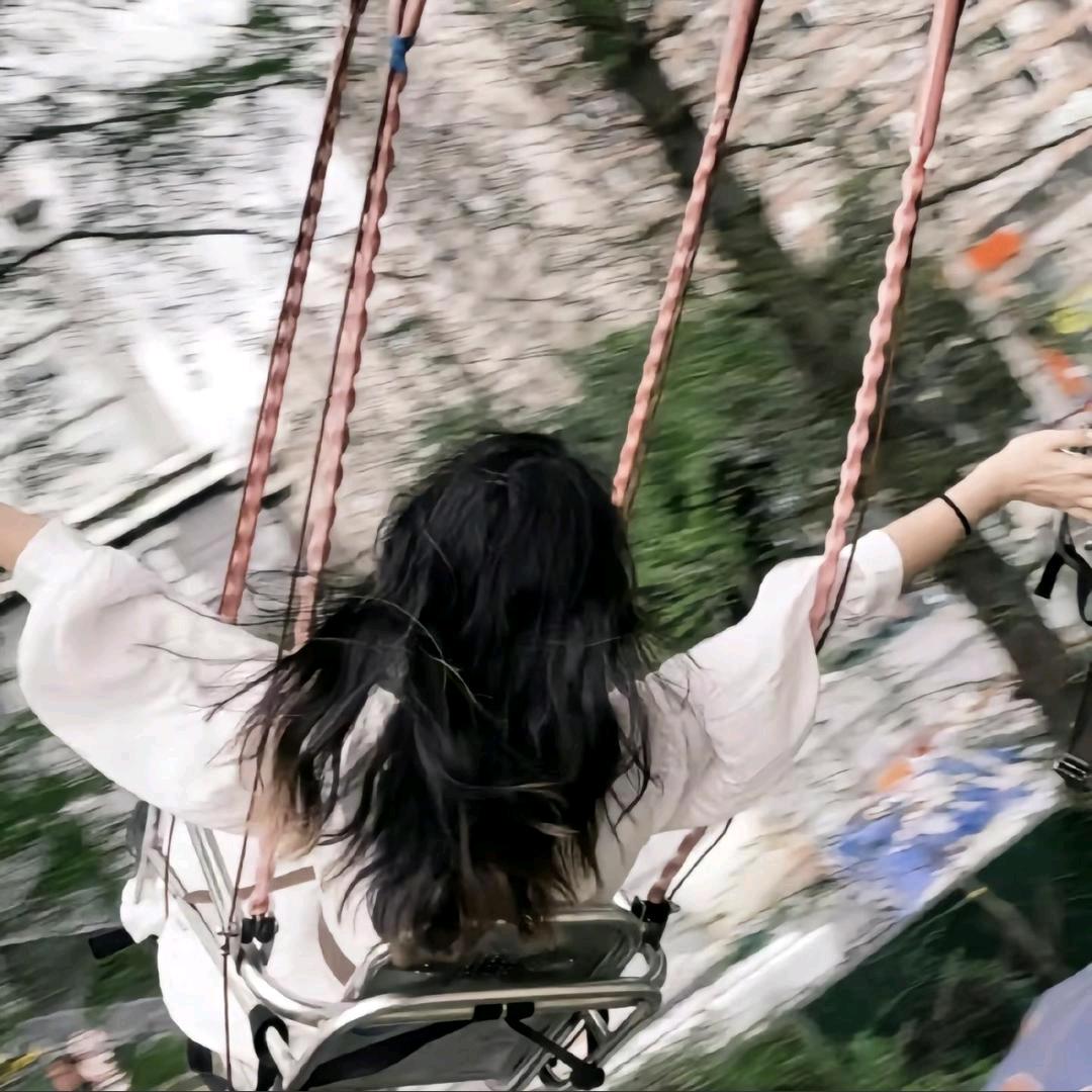 木子尧头像