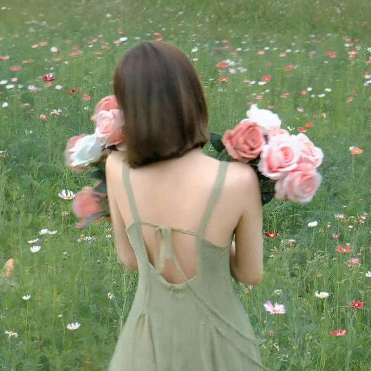 안오에 이슬이 무성하다.