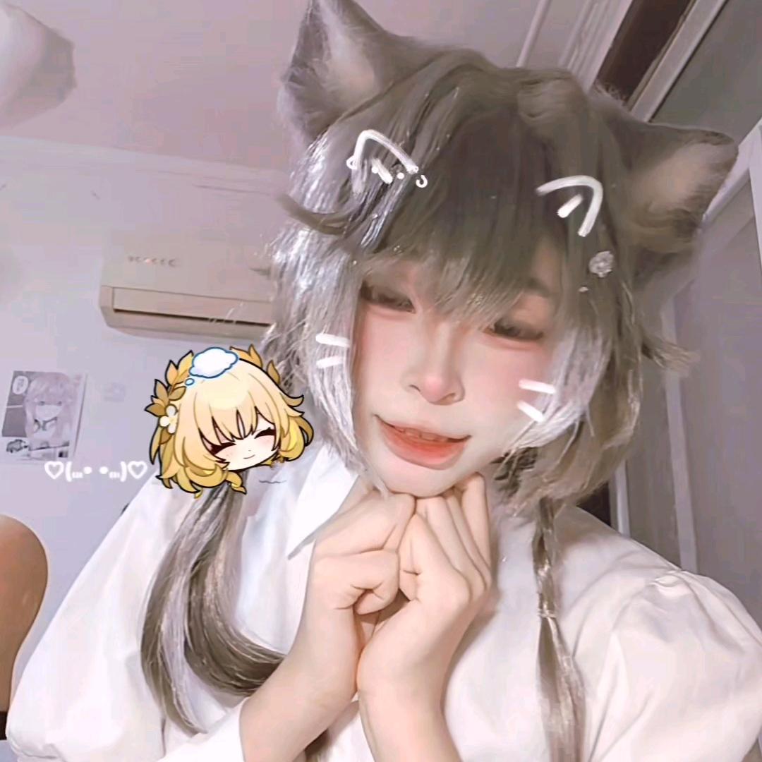 我妹狸猫😪(没动态就是在上班😭)