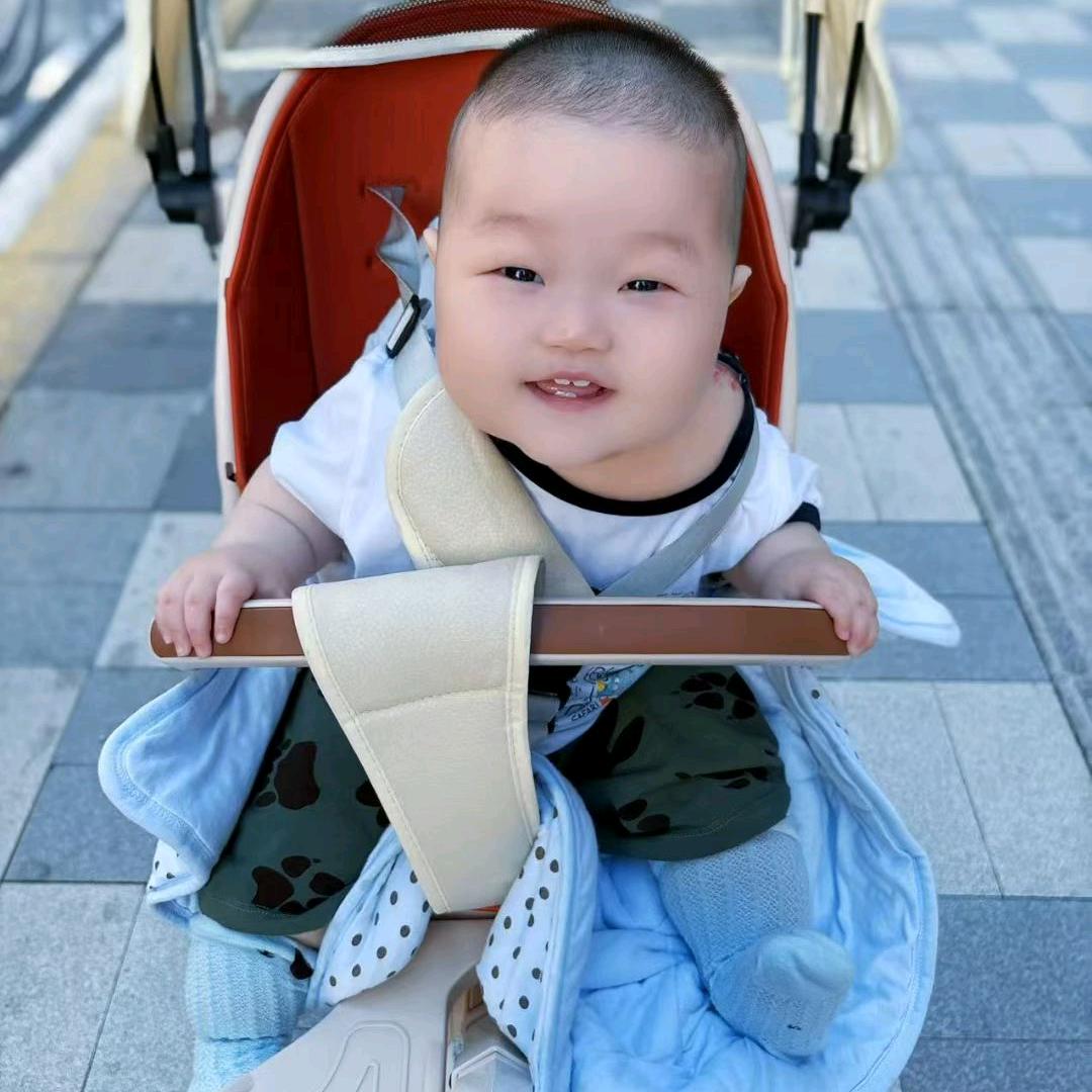 小阿伟