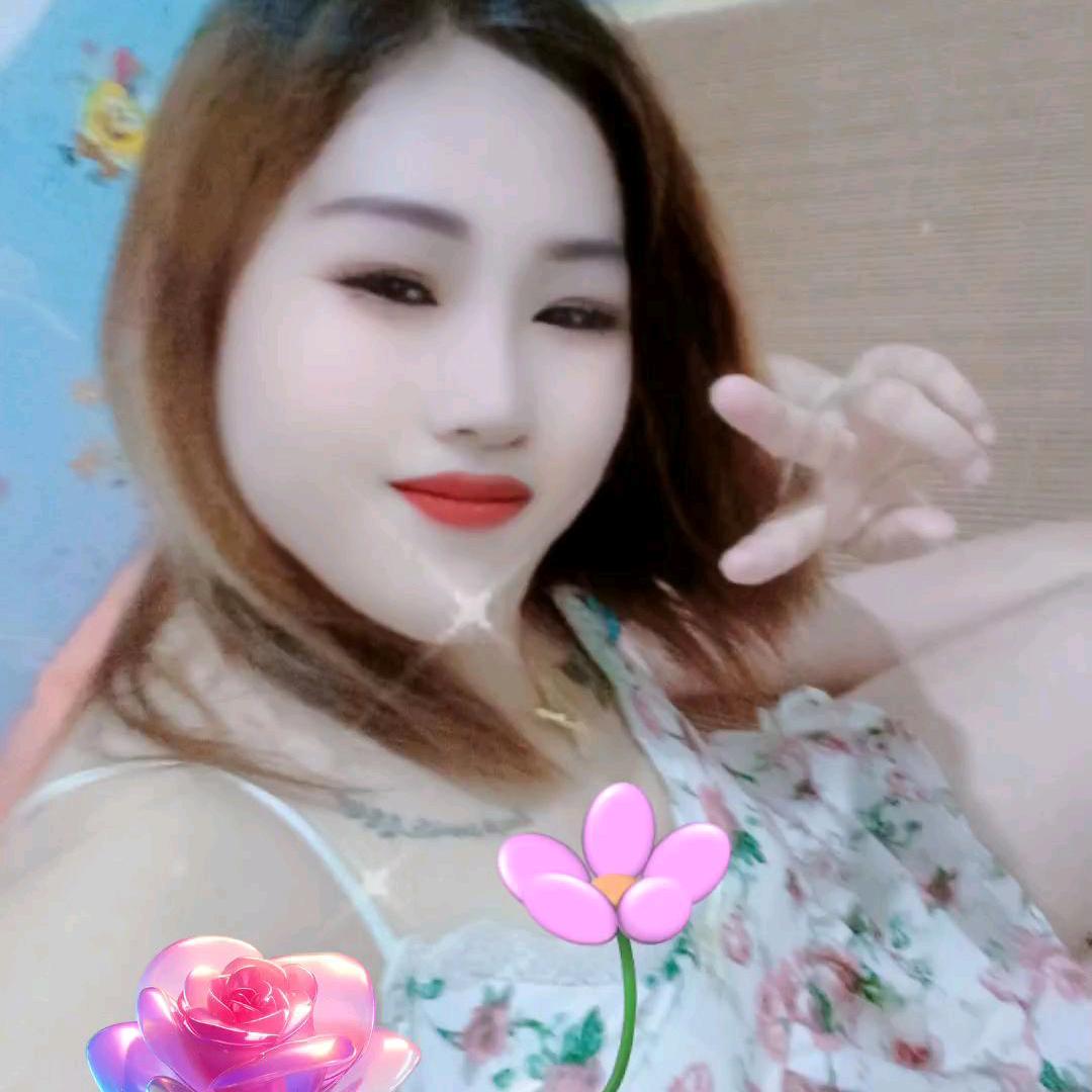 百合宝贝👩‍❤‍💋‍👨😘