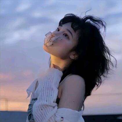 ᥫᩣ .想我莓🍓