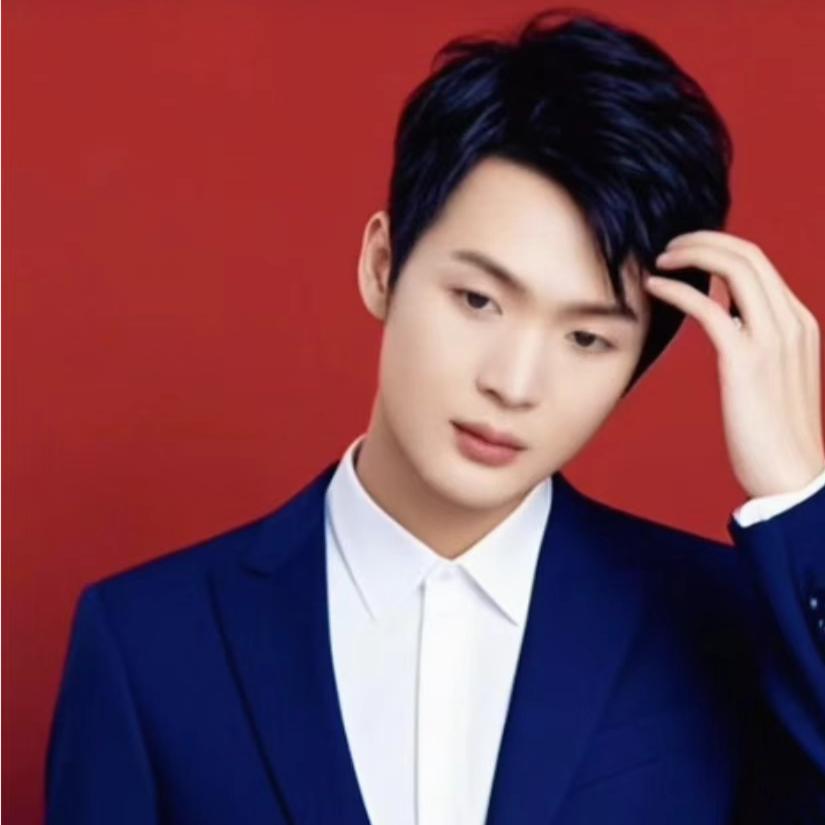 星空:′::::氵::ⅱ::i::∴冫刂