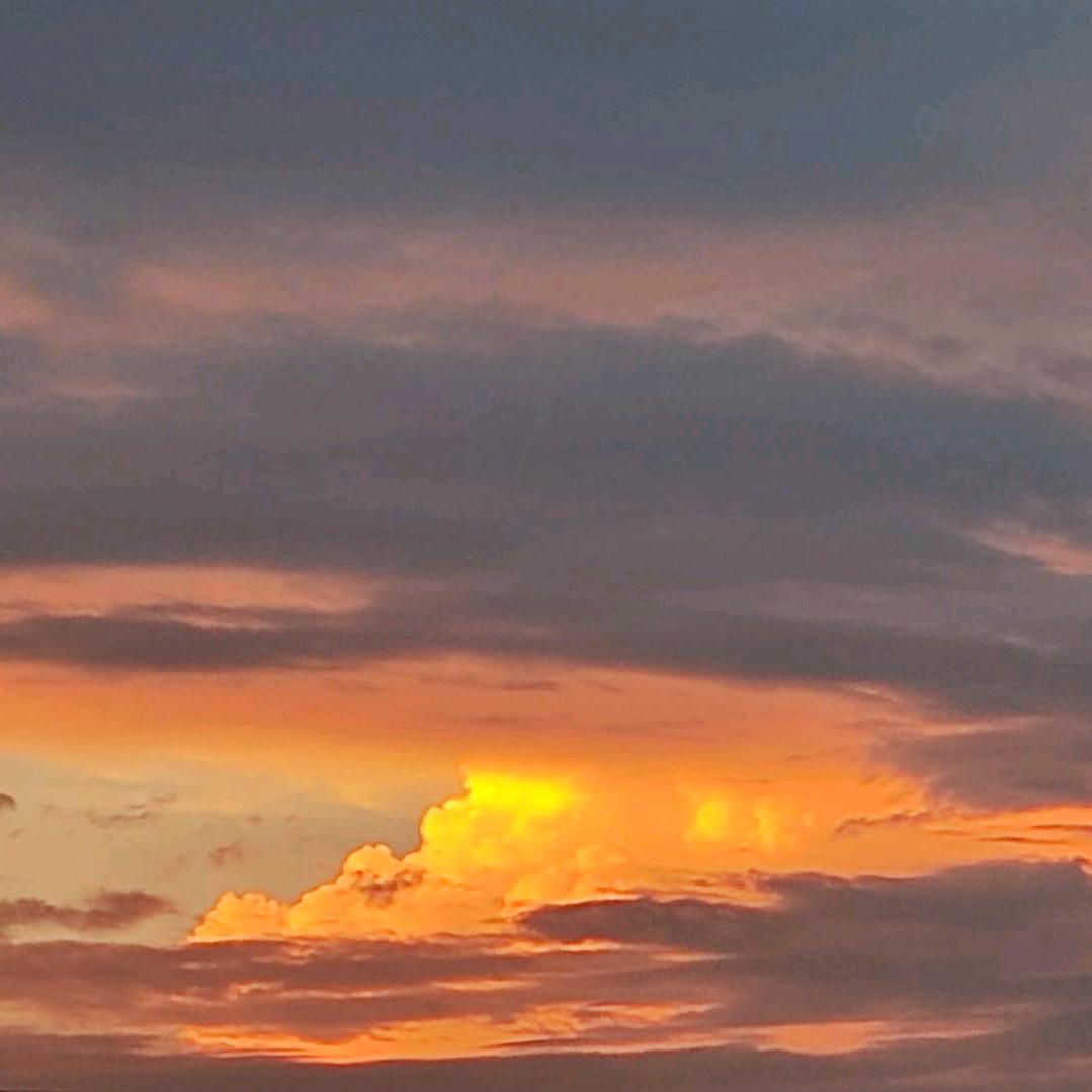 云起山水百货店