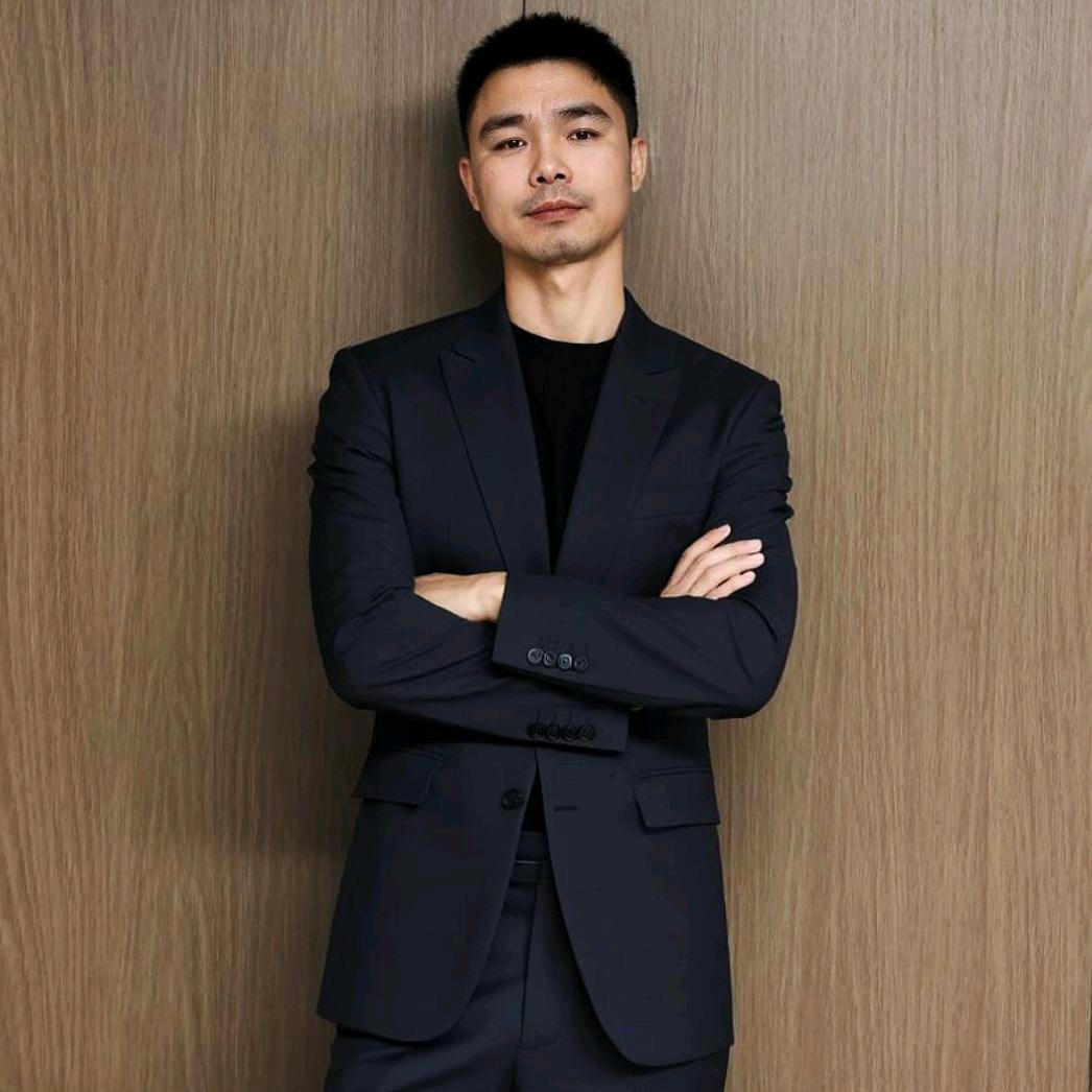 和田冠威美容美发用品